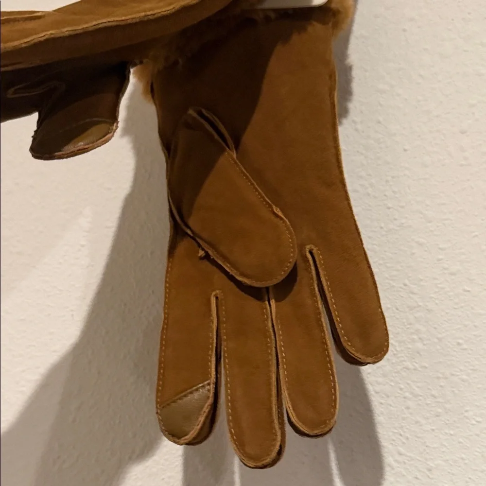 Koolaburra by Ugg Women's Brown Suede Gloves